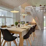Stanko - 1-3km From The Sea By Interhome